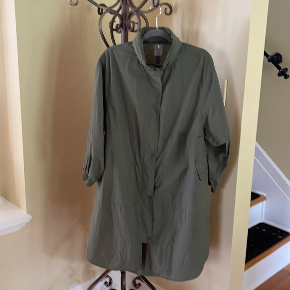 Calia by Carrie Underwood raincoat